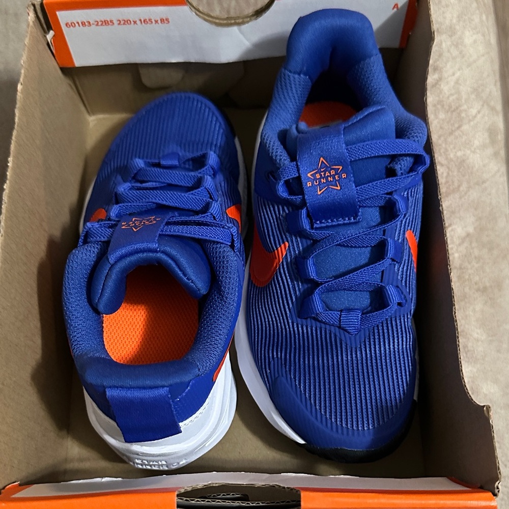 Nike Kids Sneakers in Blue and Orange
